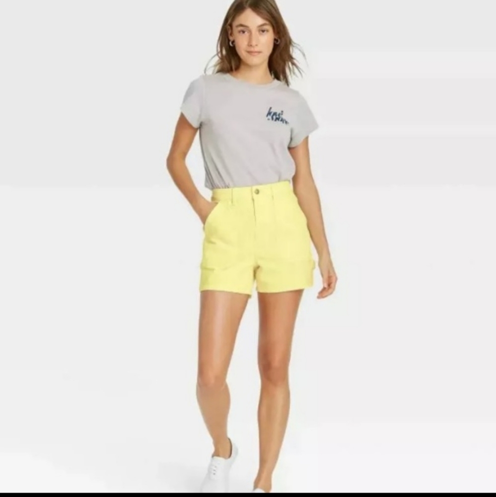 Universal threads high rise midi carpenter shorts